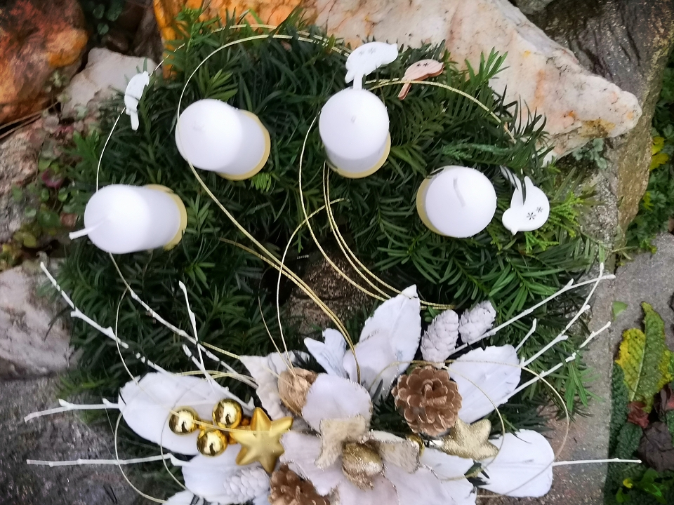 Adventní věnec přírodní