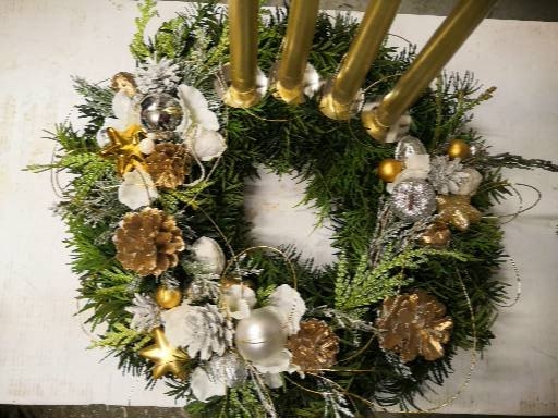 Adventní věnec přírodní