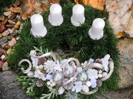 Adventní věnec přírodní
