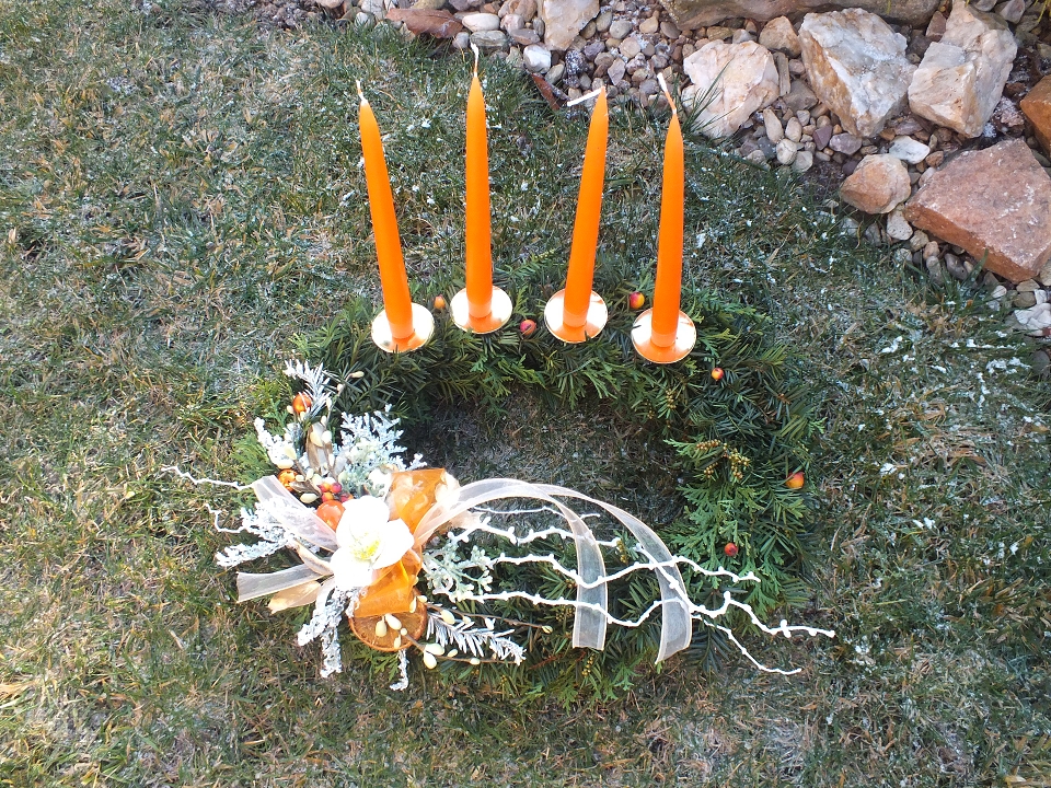 Adventní věnec přírodní