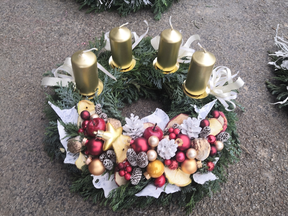 Adventní věnec přírodní
