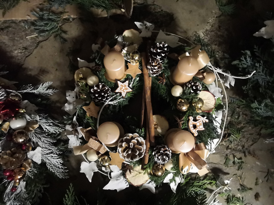 Adventní věnec přírodní
