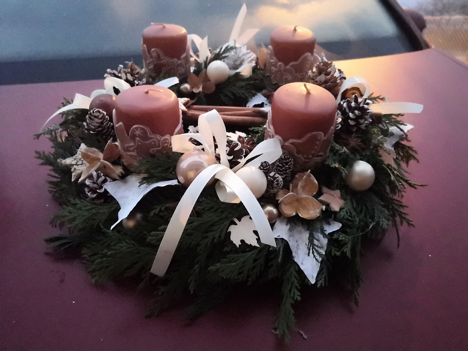 Adventní věnec přírodní