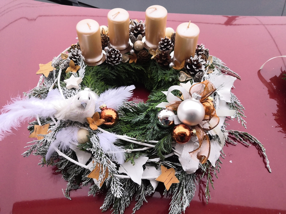 Adventní věnec přírodní