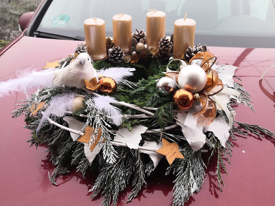 Adventní věnec přírodní