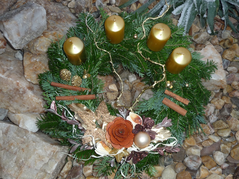 Adventní věnec přírodní