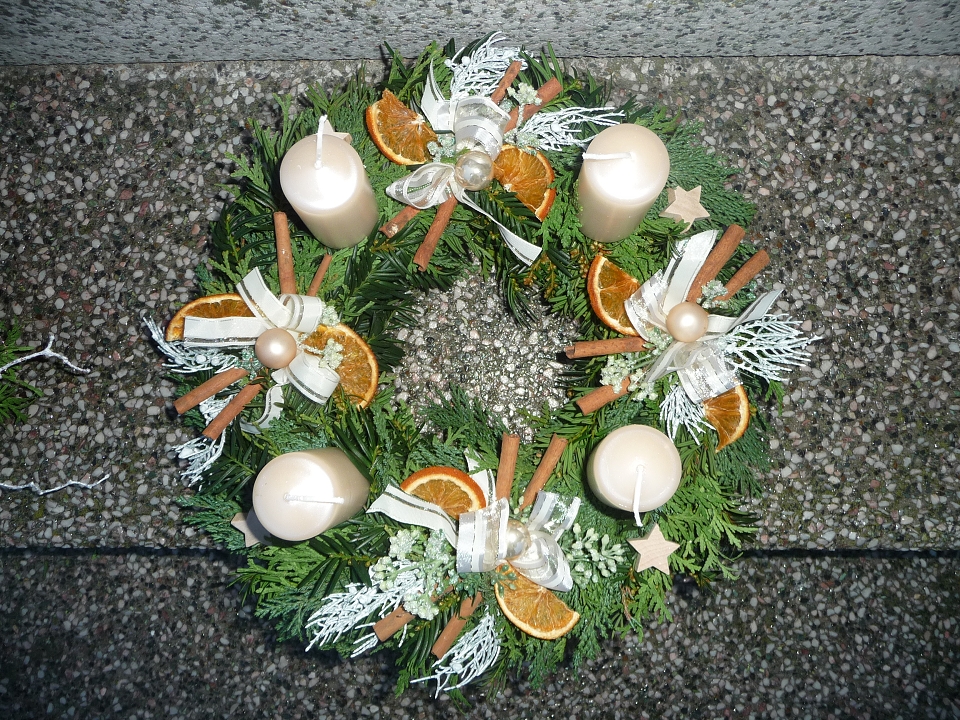 Adventní věnec přírodní