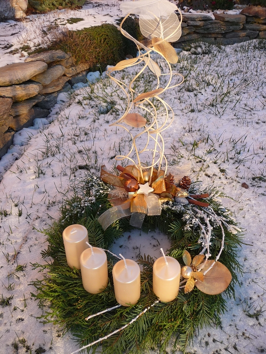 Adventní věnec přírodní