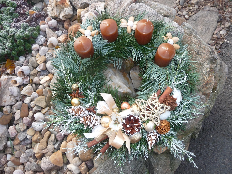 Adventní věnec přírodní