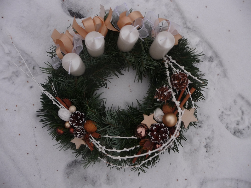 Adventní věnec přírodní